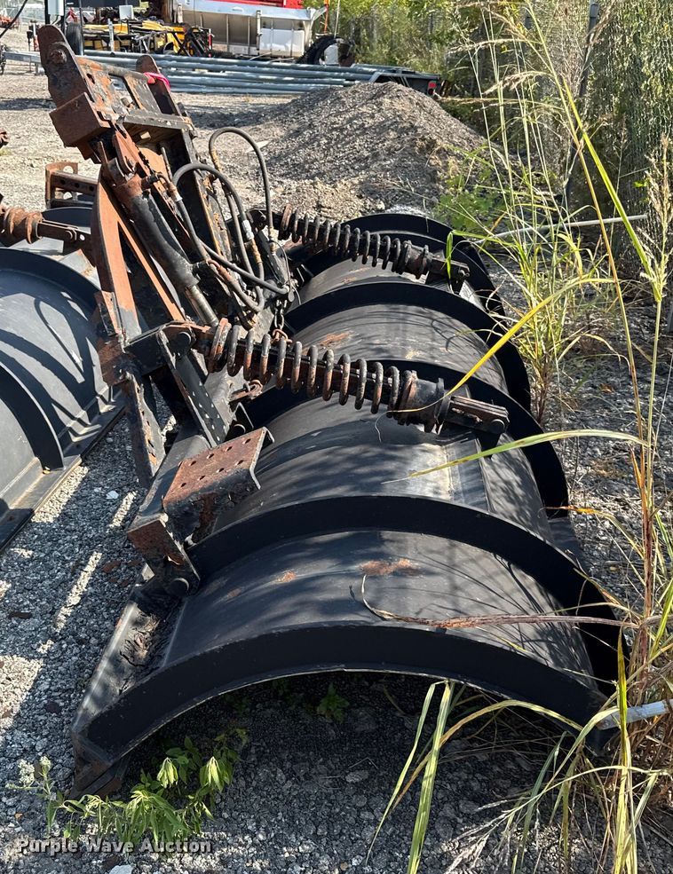 image for item DY8163 Henderson snow plow