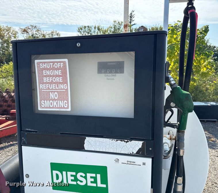 image for item DY8164 Diesel fuel tank