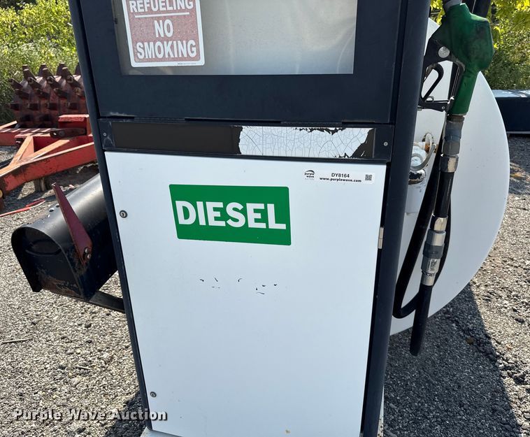 image for item DY8164 Diesel fuel tank
