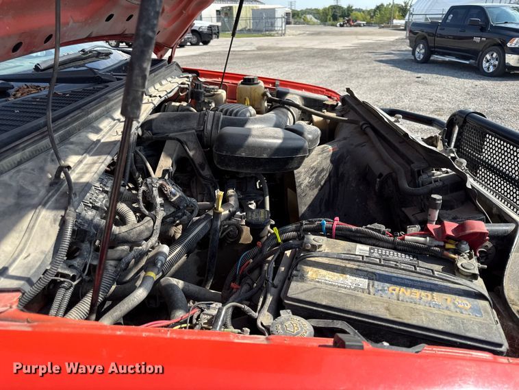 image for item DY8165 2010 Ford F250 Super Duty utility bed pickup truck