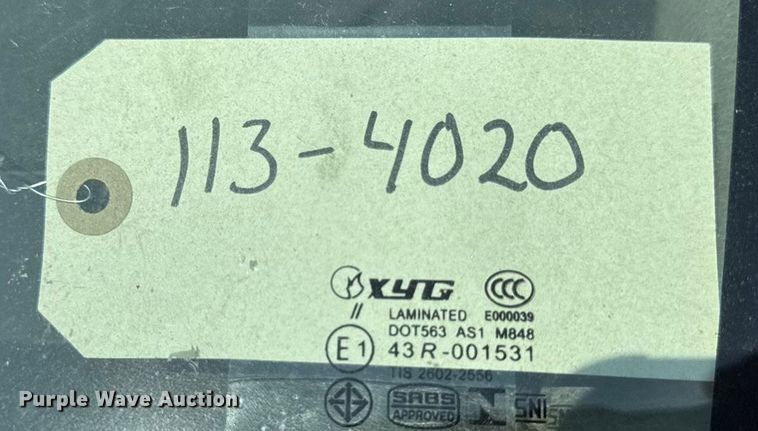 image for item DY8165 2010 Ford F250 Super Duty utility bed pickup truck