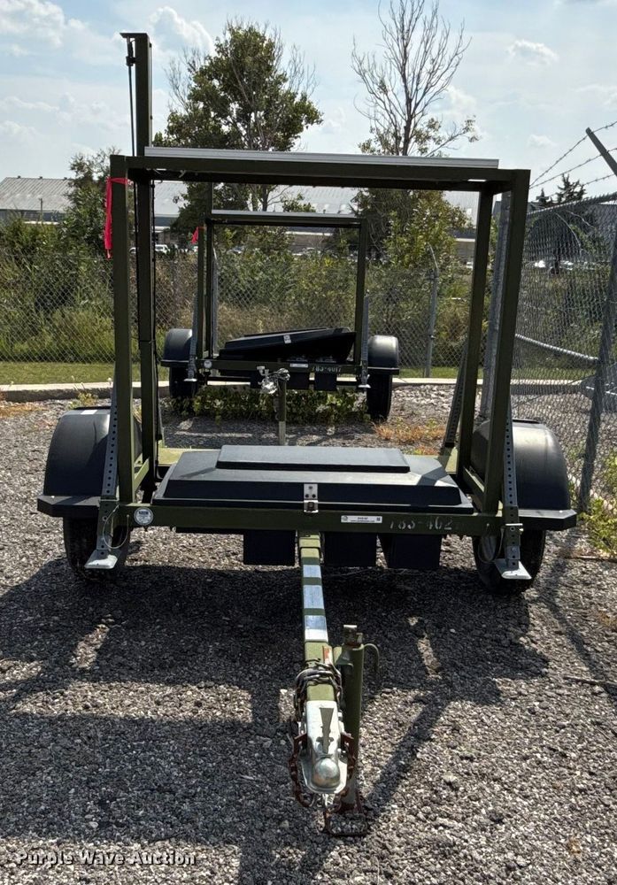 image for item DY8167 2006 Trafcon CB radio repeater trailer