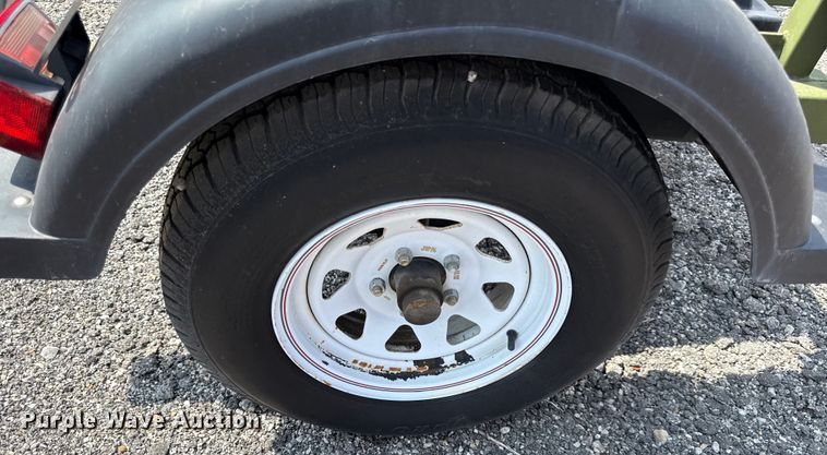 image for item DY8167 2006 Trafcon CB radio repeater trailer