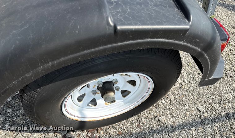 image for item DY8167 2006 Trafcon CB radio repeater trailer