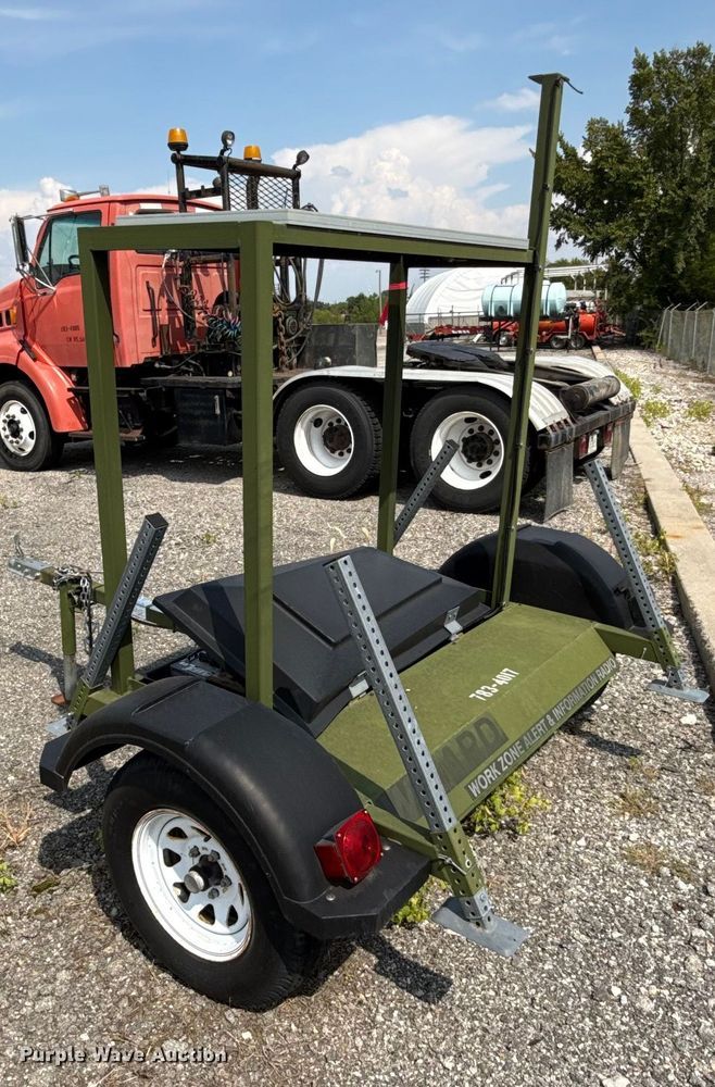 image for item DY8168 2006 Trafcon CB radio repeater trailer