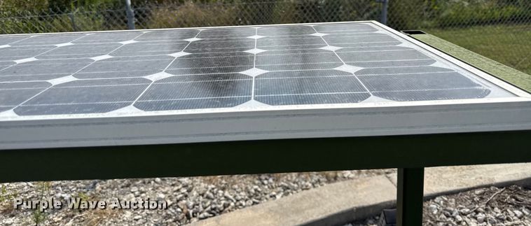 image for item DY8168 2006 Trafcon CB radio repeater trailer