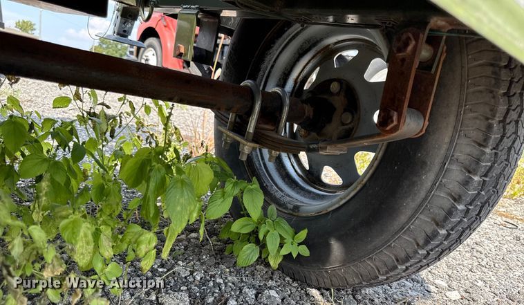 image for item DY8168 2006 Trafcon CB radio repeater trailer