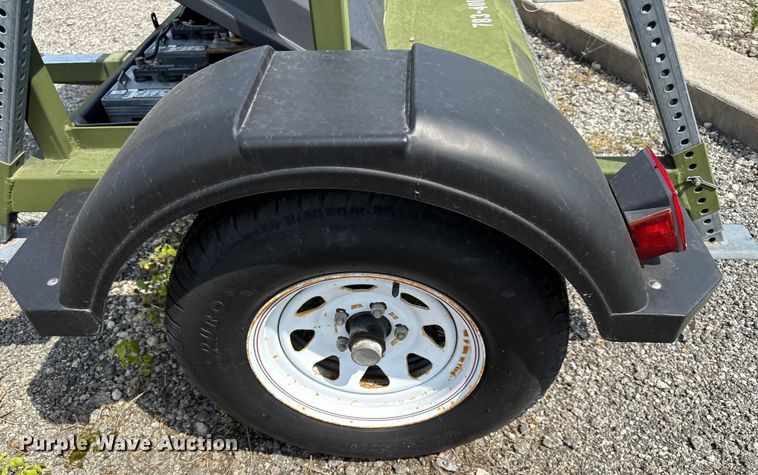 image for item DY8168 2006 Trafcon CB radio repeater trailer