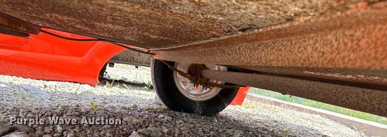 image for item DY8170 2002 Fastline utility trailer