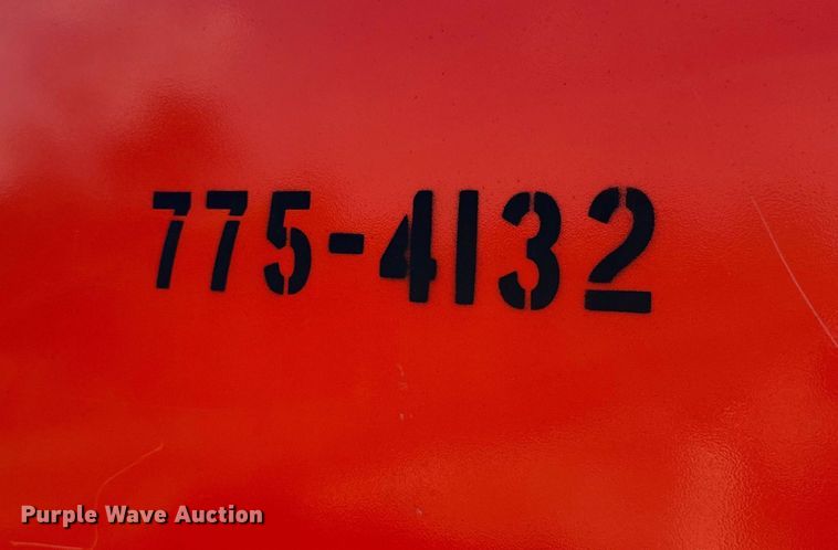 image for item DY8170 2002 Fastline utility trailer