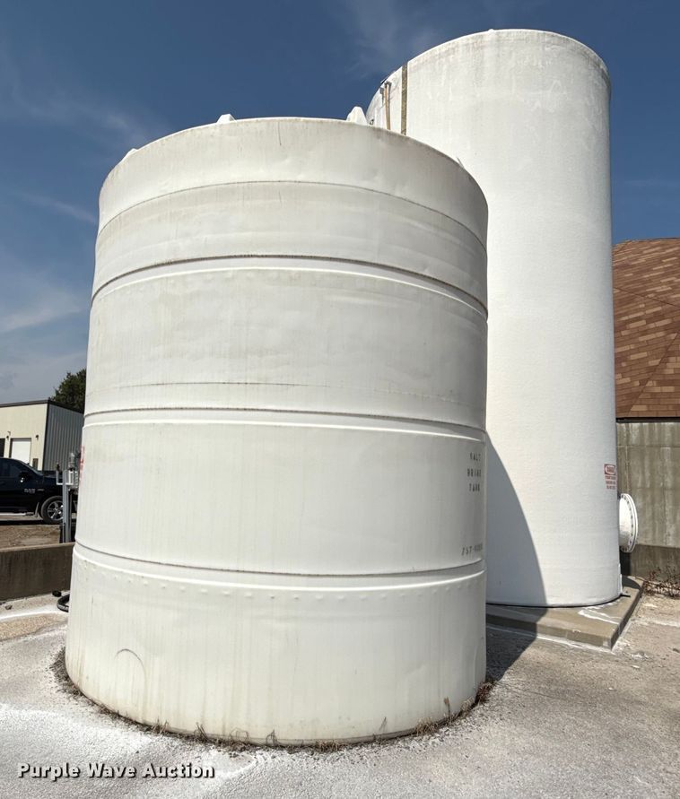 image for item DY8174 Salt brine poly storage tank