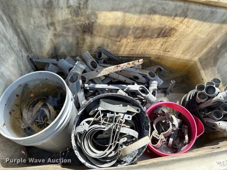 image for item DY8175 Fencing materials