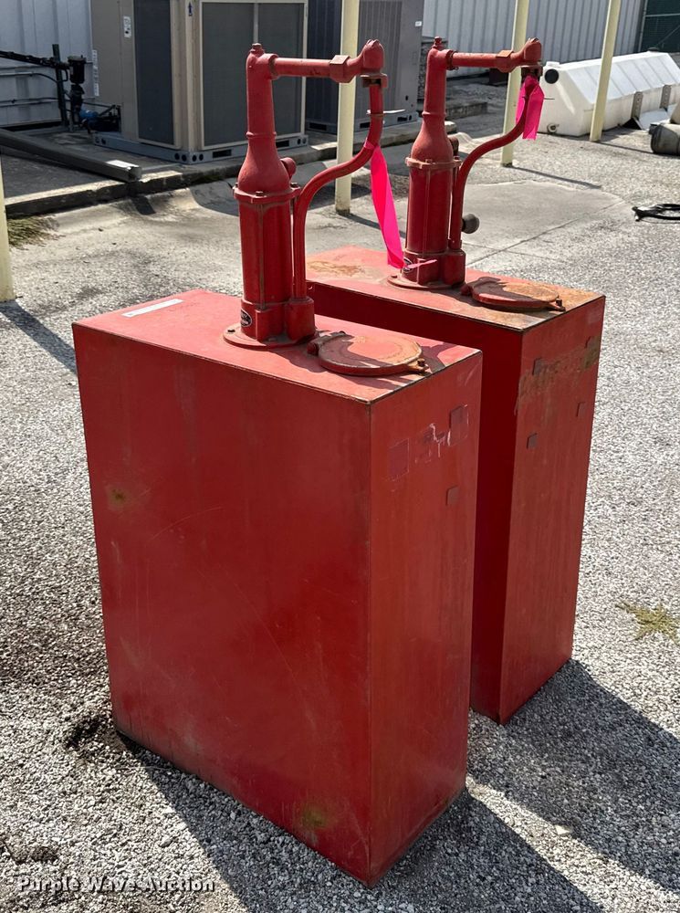 image for item DY8177 (2) oil tanks