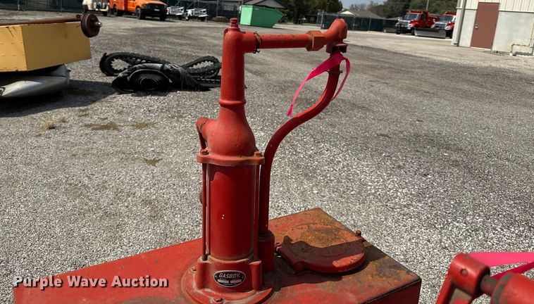 image for item DY8177 (2) oil tanks