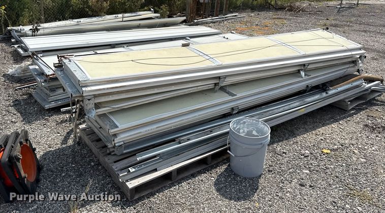 image for item DY8178 (4) overhead doors