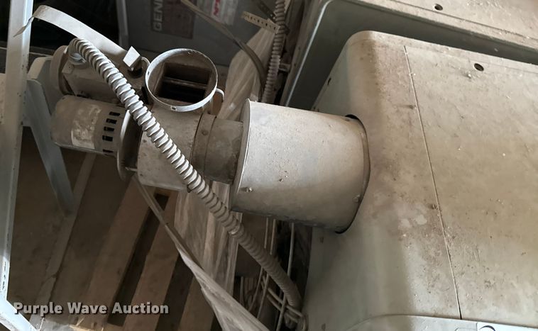 image for item DY8181 Modine PA150AB heater