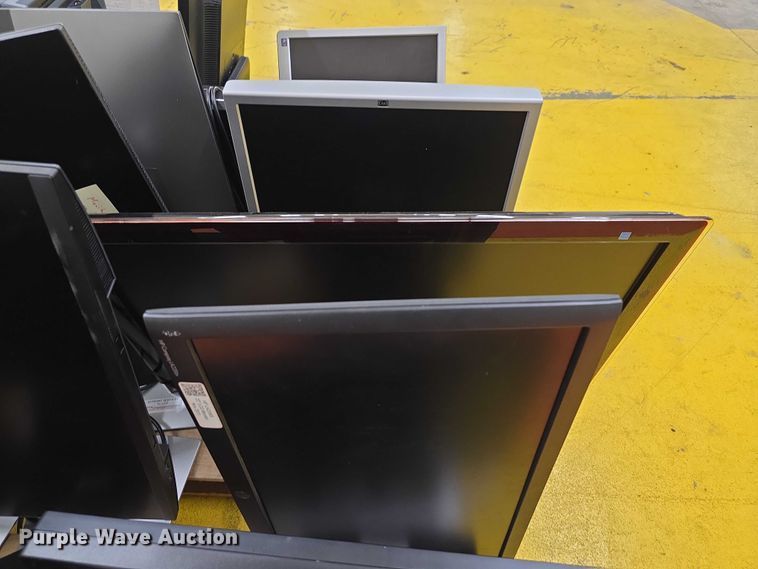 image for item DZ6297 (17) monitors