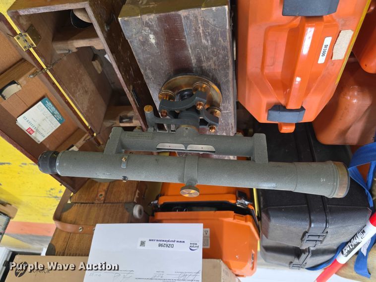 image for item DZ6298 Survey equipment