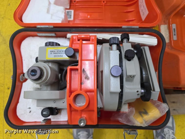 image for item DZ6298 Survey equipment