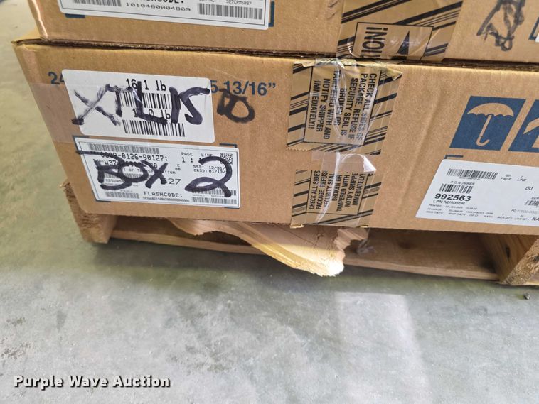 image for item DZ6316 (58) radios