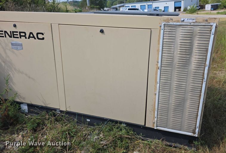 image for item DZ6321 Generac QT04554AVSNA generator