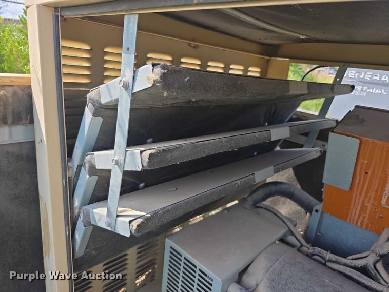 image for item DZ6321 Generac QT04554AVSNA generator