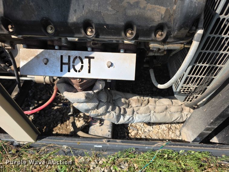 image for item DZ6321 Generac QT04554AVSNA generator