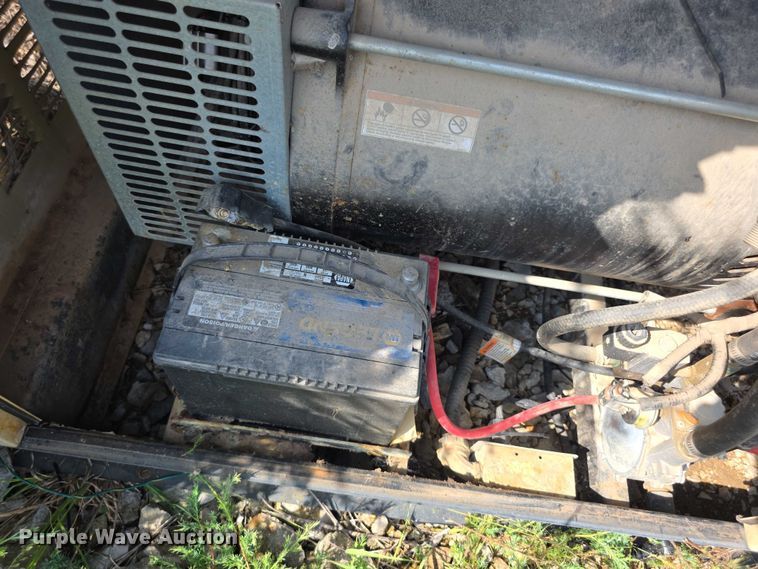 image for item DZ6321 Generac QT04554AVSNA generator