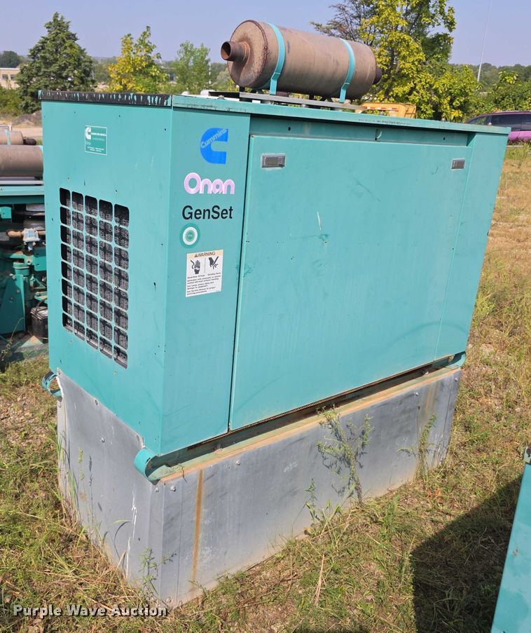 image for item DZ6324 Onan CSG-649I-6005-A generator