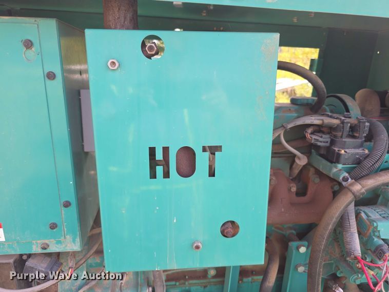 image for item DZ6324 Onan CSG-649I-6005-A generator