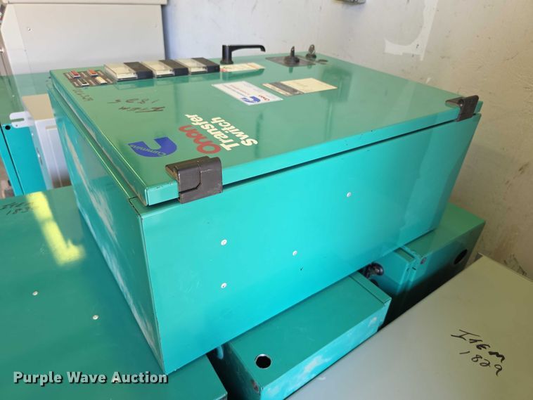 image for item DZ6329 Onan CSG-649A-6005-A generator