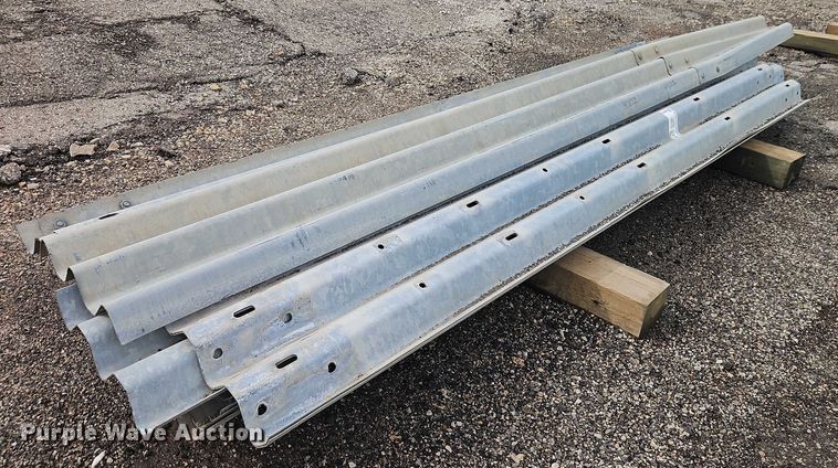 image for item EB8278 (23) pieces of guard rail