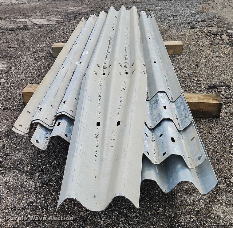 image for item EB8278 (23) pieces of guard rail