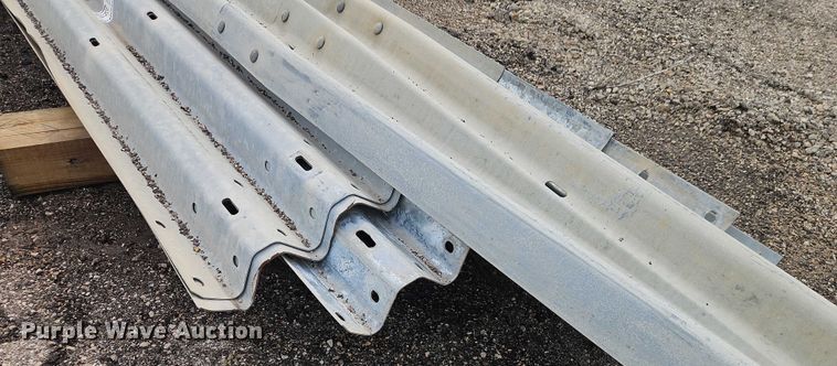 image for item EB8278 (23) pieces of guard rail