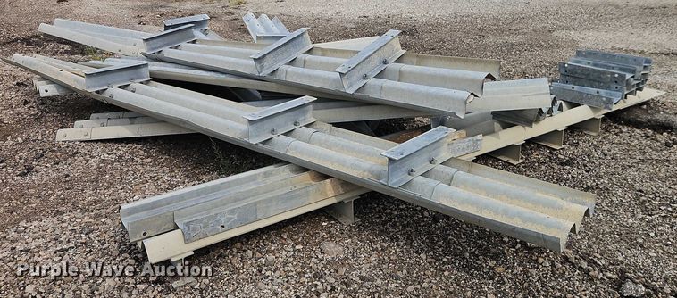 image for item EB8278 (23) pieces of guard rail