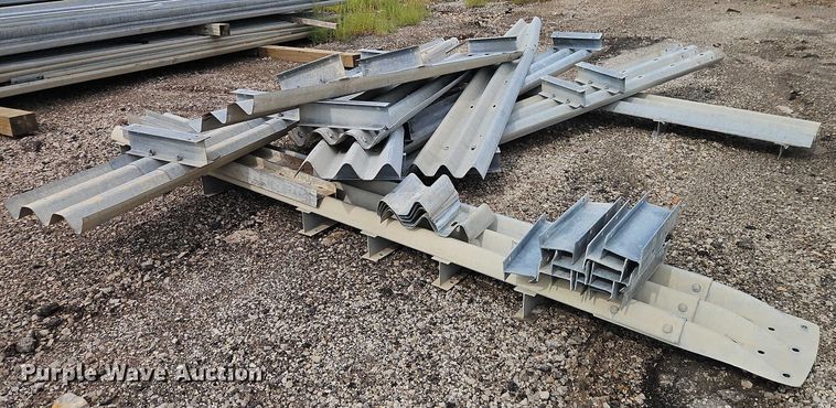 image for item EB8278 (23) pieces of guard rail