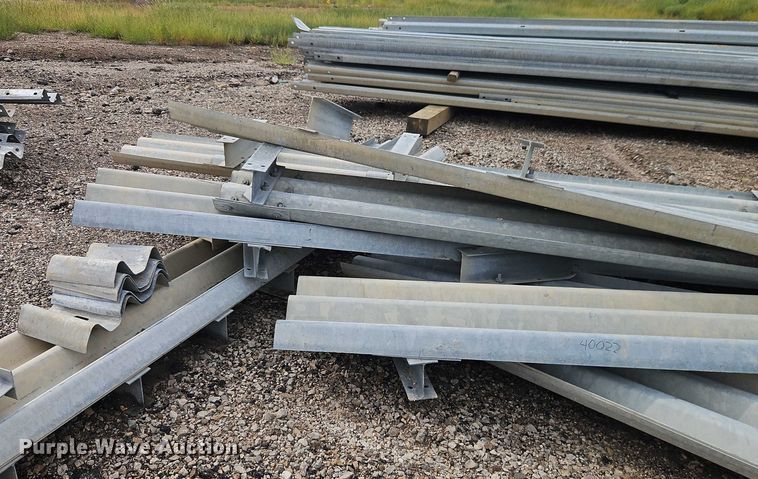 image for item EB8278 (23) pieces of guard rail