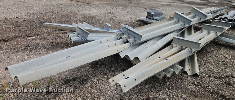 image for item EB8278 (23) pieces of guard rail