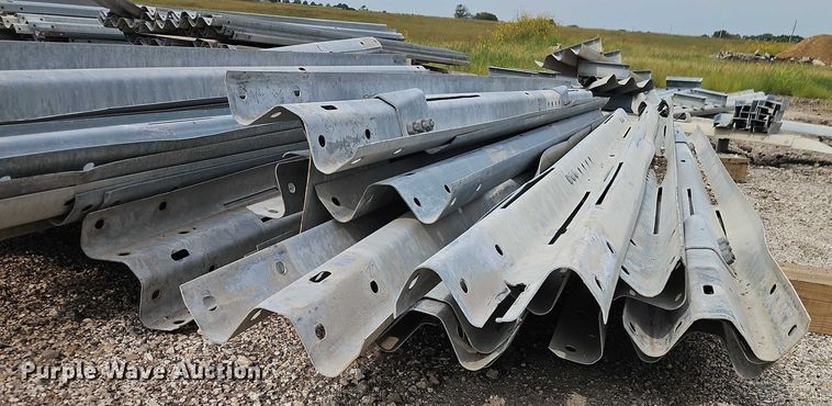 image for item EB8279 (37) pieces of guard rail