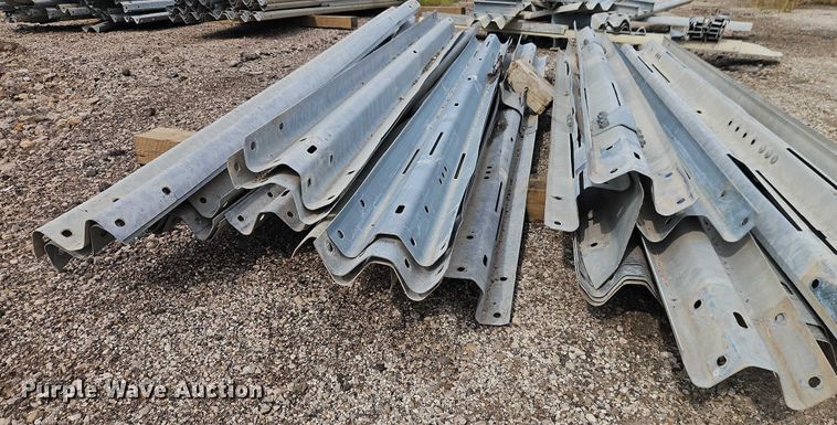 image for item EB8279 (37) pieces of guard rail
