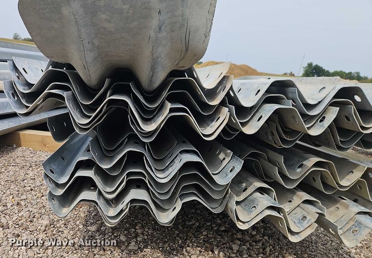 image for item EB8280 (129) pieces of guard rail