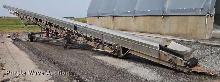 image for item EB8282 1995 Kimco conveyor