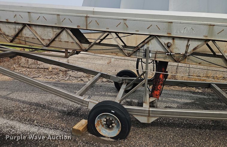 image for item EB8282 1995 Kimco conveyor