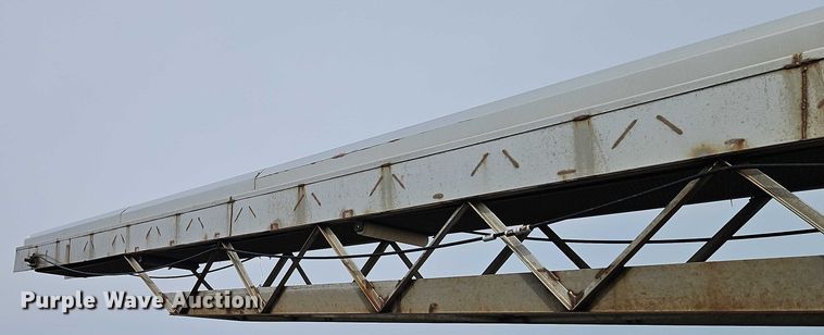 image for item EB8282 1995 Kimco conveyor