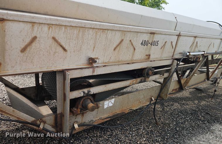 image for item EB8282 1995 Kimco conveyor