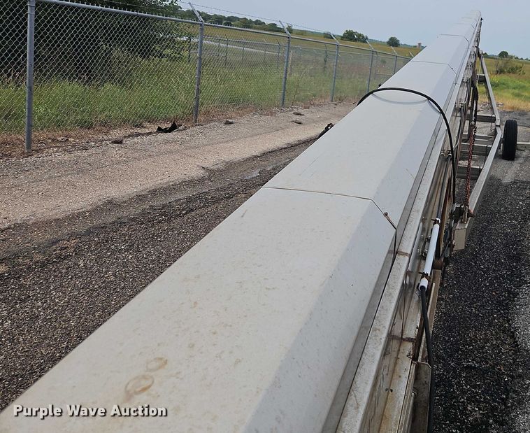 image for item EB8282 1995 Kimco conveyor