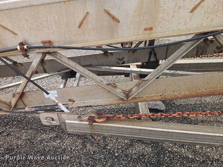 image for item EB8282 1995 Kimco conveyor