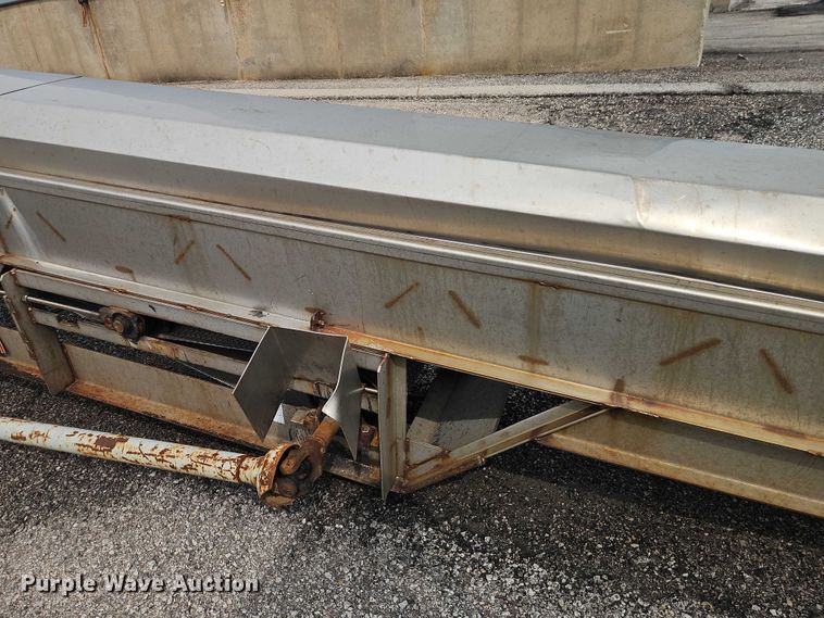 image for item EB8282 1995 Kimco conveyor