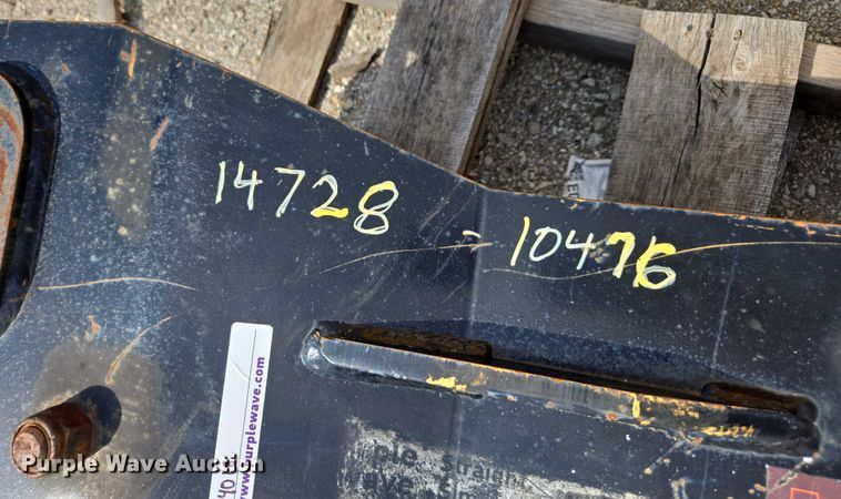 image for item ED4018 Huskie HH 750-2 breaker