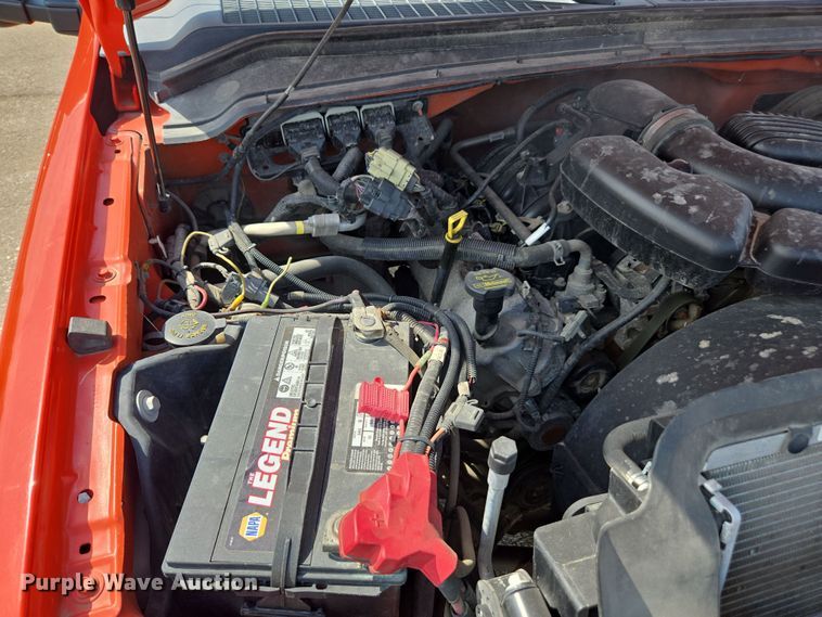 image for item ED4041 2010 Ford F250 Super Duty utility bed pickup truck